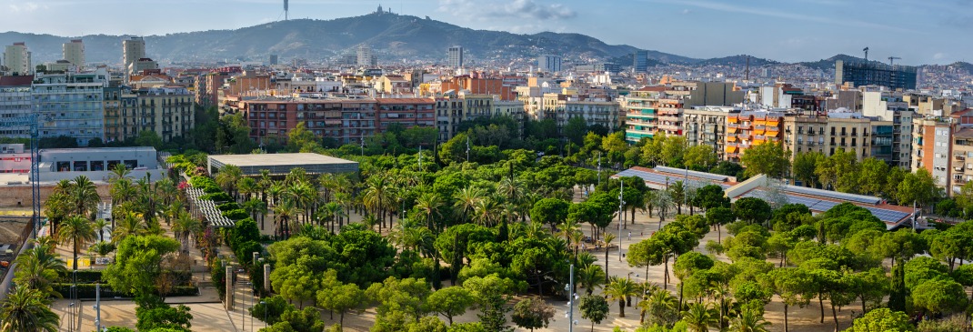 Panoramablick über Barcelona und Umgebung